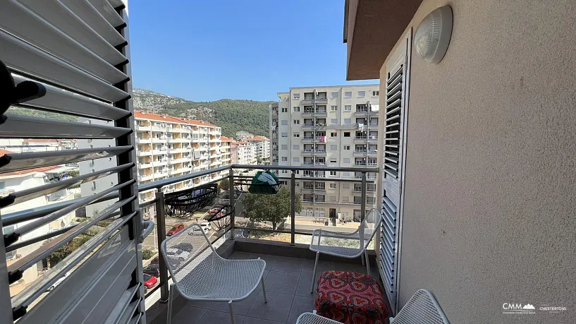 Wohnung in Budva mit zwei Schlafzimmern