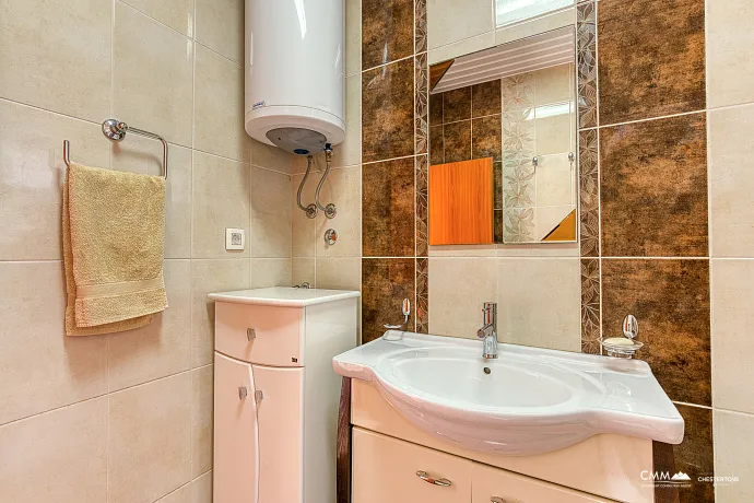 Haus in Kovači, Kotor