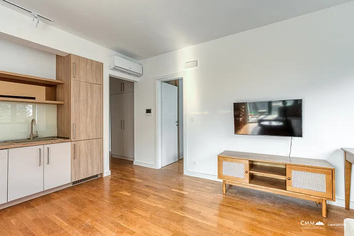 Moderne Wohnung 52m2 mit Meerblick – Bečići