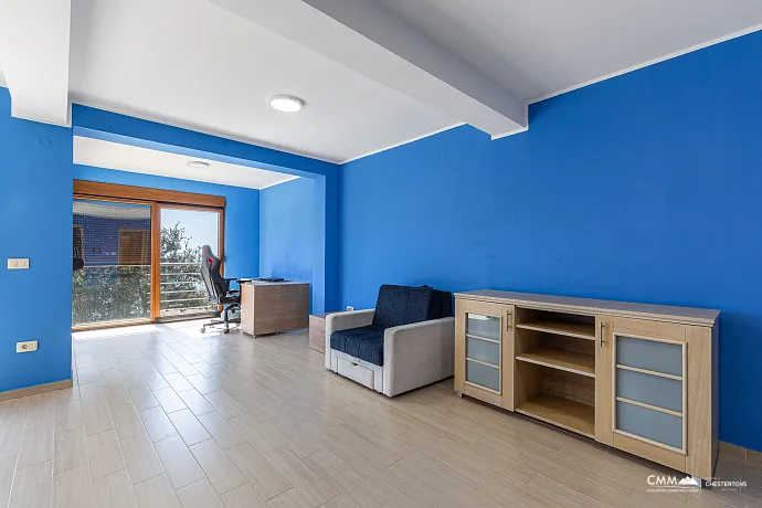 Geräumiges Haus in Utjeha mit Panoramablick auf das Meer