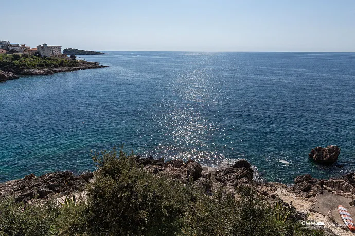 Geräumiges Haus in Utjeha mit Panoramablick auf das Meer