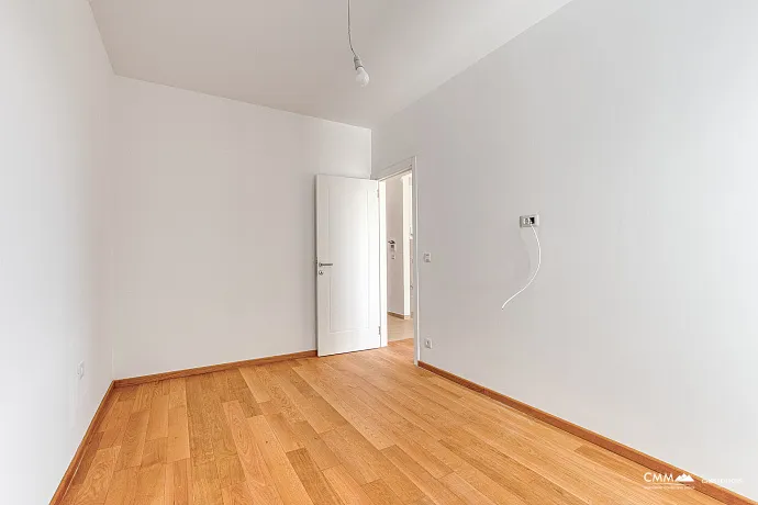 Ein-Zimmer-Wohnung mit Garage, Bečići