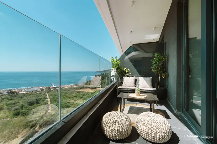 Neue Wohnanlage in erster Linie, Becici