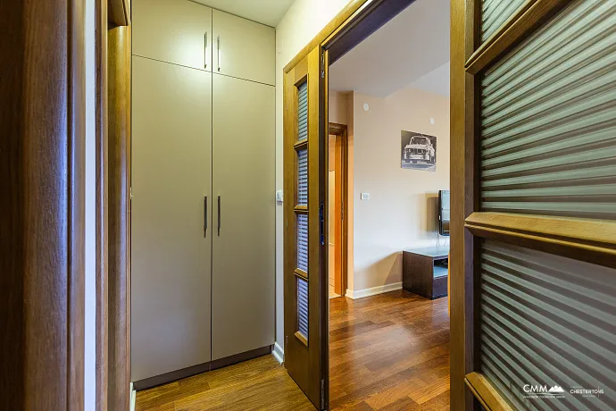 Zwei-Zimmer-Wohnung 84 m² in Pržno – Komfort und Gemütlichkeit am Meer