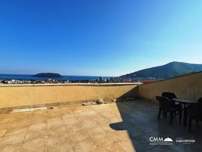 Maisonette-Wohnung mit Panoramablick auf Budva und das Meer