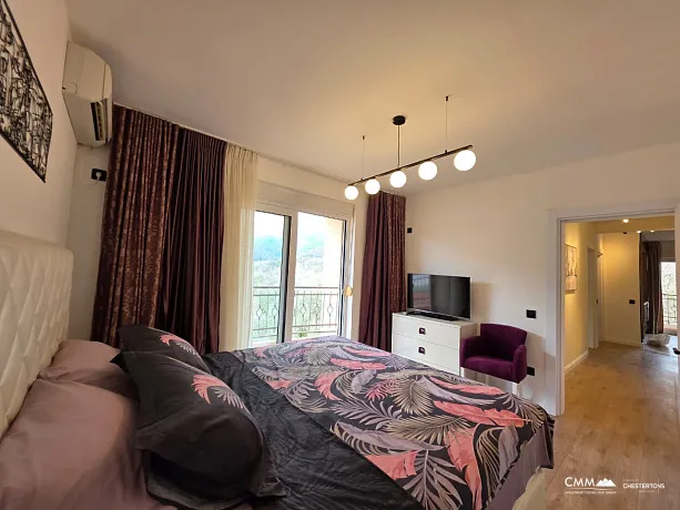 Luxuriöse Drei-Zimmer-Wohnung mit Sauna, 300 Meter vom Meer entfernt – Bečići (107 m²)