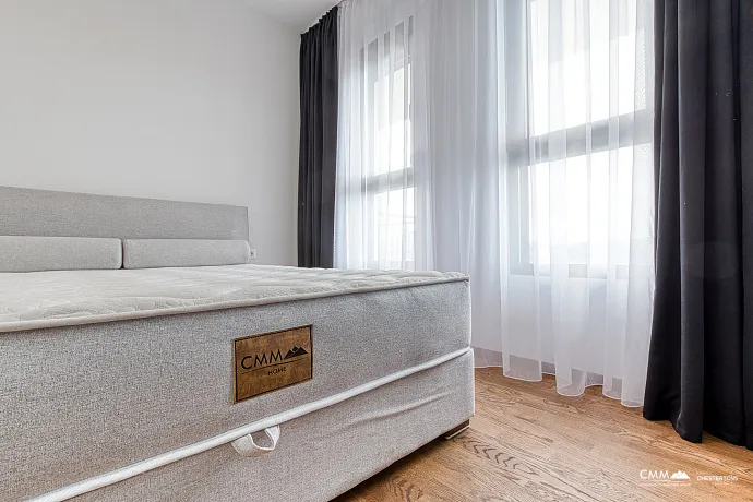 Helle Zwei-Zimmer-Wohnung in Bar