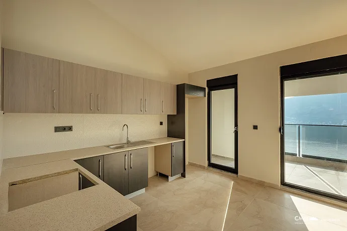 Apartments in einem Komplex mit Schwimmbad in Herceg Novi
