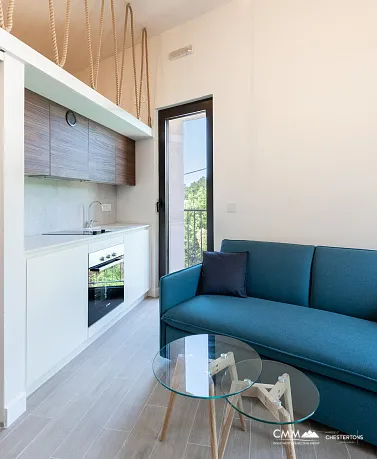 Studio und Penthouse in einem neuen Haus in Tivat