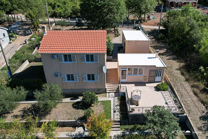 Haus in Kovači, Kotor