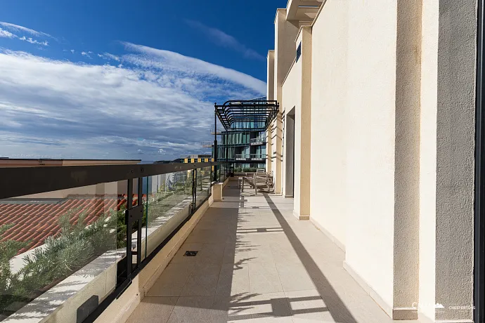 Luxuriöse Apartments in Becici in exklusiver Lage