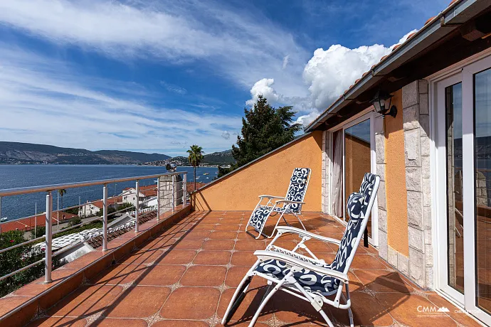 Haus in Kumbor 200 m zum Meer