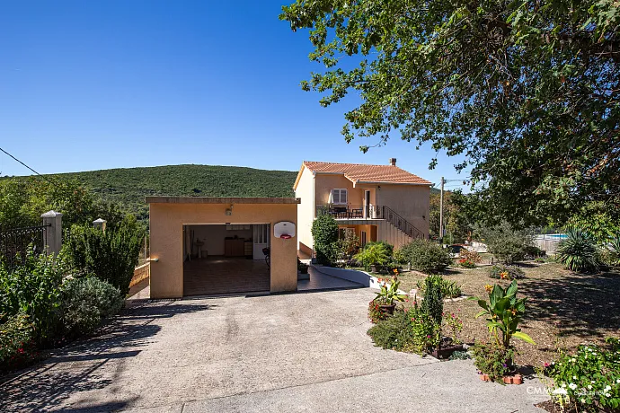 Haus in Kovači, Kotor