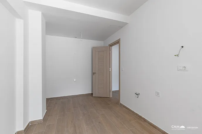 Apartment in Rafailovići mit einer Gesamtfläche von 127 m² plus einer Terrasse von 13 m²