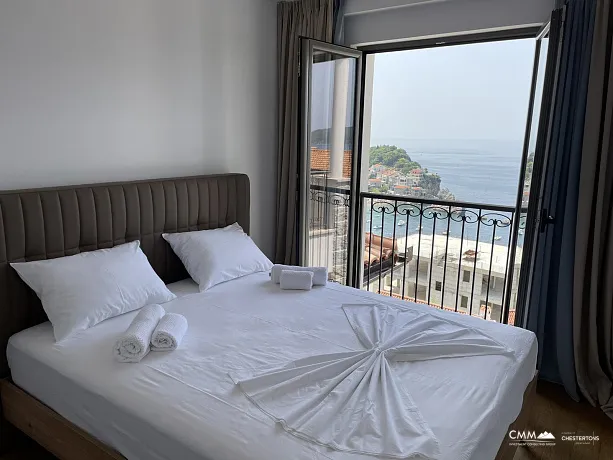 Apartment in Przno mit zwei Schlafzimmern und Panoramablick auf das Meer