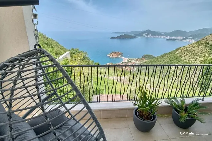 3-Zimmer-Wohnung, 90 m², Blizikuće — Blick auf Sveti Stefan