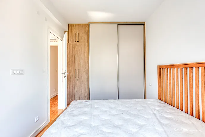 Moderne Wohnung 52m2 mit Meerblick – Bečići