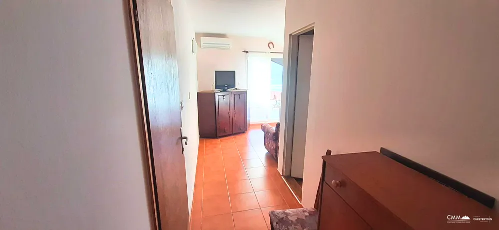 Geräumige 85m2 Wohnung mit 3 Schlafzimmern und Meerblick in Herceg Novi