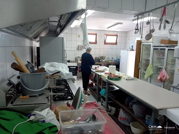 Mini Hotel auf Jaz 50 Meter vom Meer entfernt