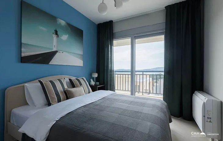 Neue möblierte Wohnung in Tivat