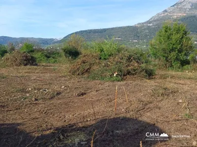 Urbanisiertes Grundstück in der Gegend von Kotor