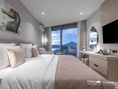 Luxuriöse Wohnungen am Meer in Becici, Budva