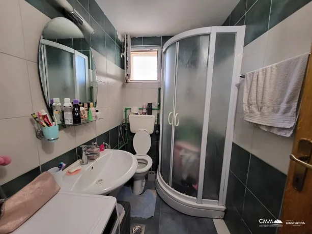 Apartment mit großzügiger Terrasse in ruhiger Lage in Budva