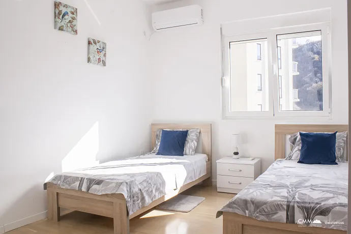 Helle und komfortable Wohnung von 65 m² in Rafailovići