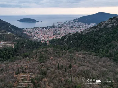 Grundstück in Markovichi
