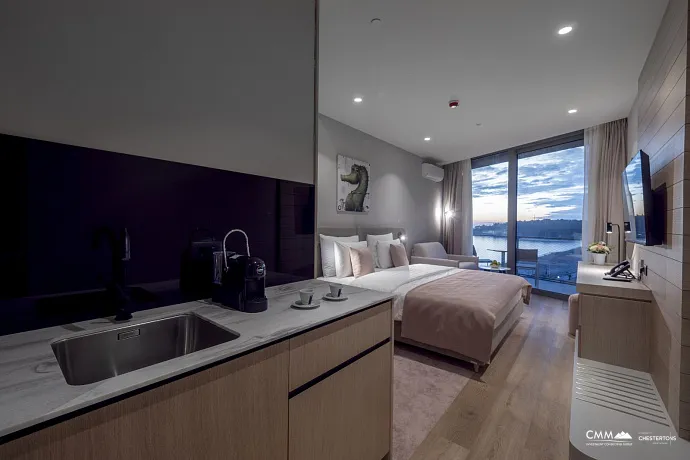 Luxuriöse Wohnungen am Meer in Becici, Budva