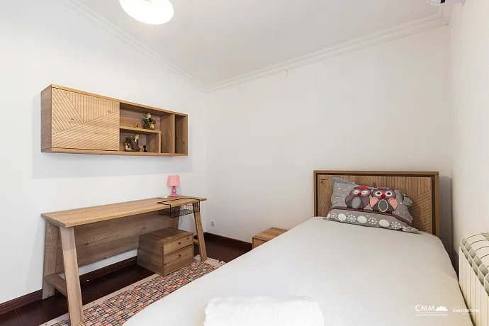 Dreistöckiges Einfamilienhaus in Susanj