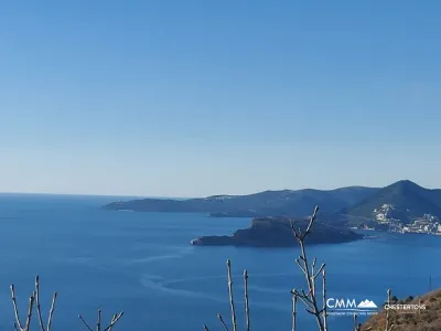 Grundstück in Blizikuce, Sveti Stefan, Budva