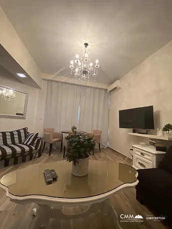 Zweizimmerwohnung zum Verkauf im Zentrum von Budva