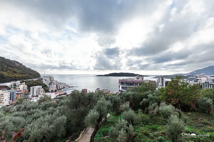 Helle und komfortable Wohnung von 65 m² in Rafailovići