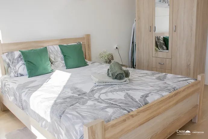 Helle und komfortable Wohnung von 65 m² in Rafailovići