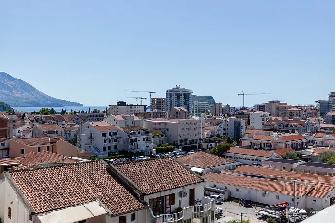 Moderne, Komfortable und Vollständig Ausgestattete Ein-Zimmer-Wohnung in der Nähe des Strandes