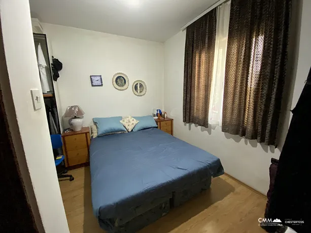 Zweistöckiges Haus zum Verkauf in einem ruhigen Teil von Šušanj