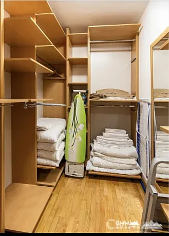 Geräumige Duplex-Wohnung mit Meerblick in Sveti Stefan