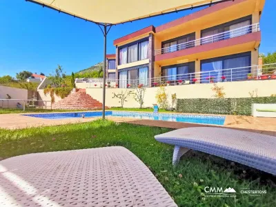 Moderne Villa in Shushan