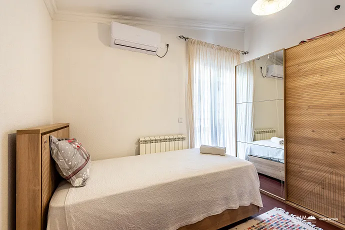 Dreistöckiges Einfamilienhaus in Susanj