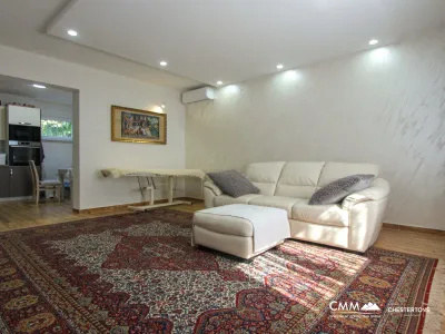 Apartments mit 2 Schlafzimmern in einem charmanten 3-stöckigen Gebäude in Bar