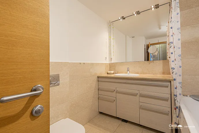 Moderne, Komfortable und Vollständig Ausgestattete Ein-Zimmer-Wohnung in der Nähe des Strandes