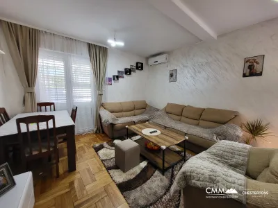 Apartment mit großzügiger Terrasse in ruhiger Lage in Budva