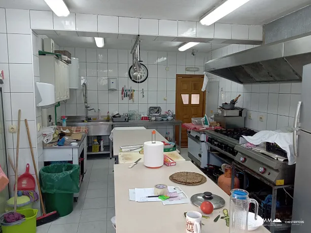 Mini Hotel auf Jaz 50 Meter vom Meer entfernt