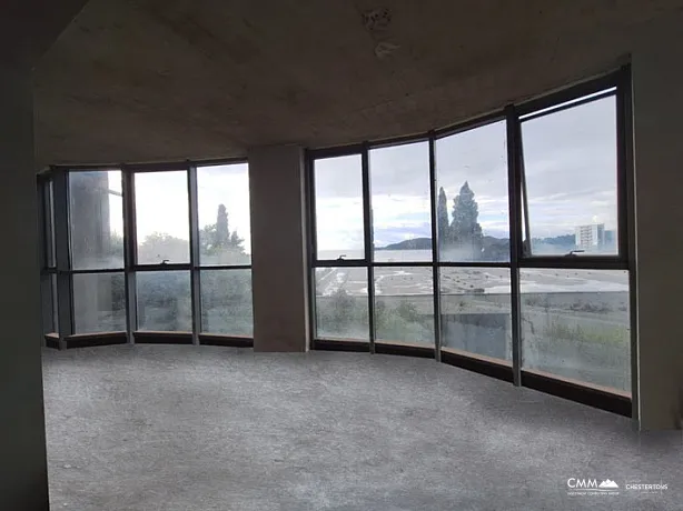 Gewerbeobjekt am Meer in einem neuen Wohnkomplex