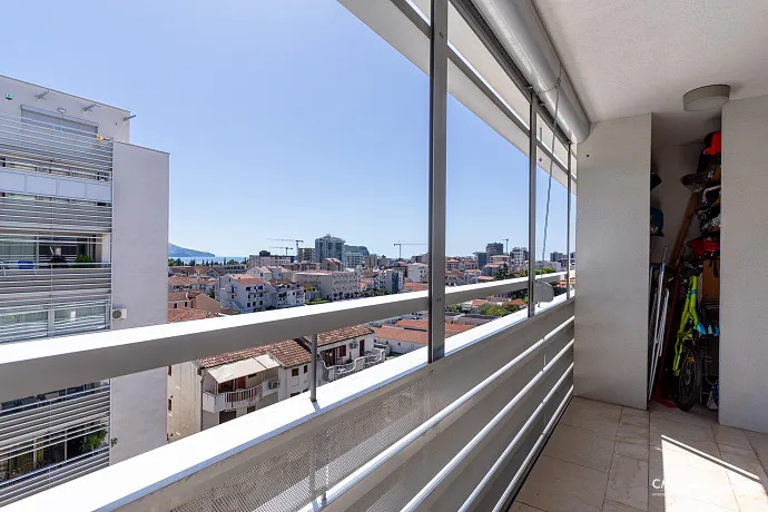 Moderne, Komfortable und Vollständig Ausgestattete Ein-Zimmer-Wohnung in der Nähe des Strandes