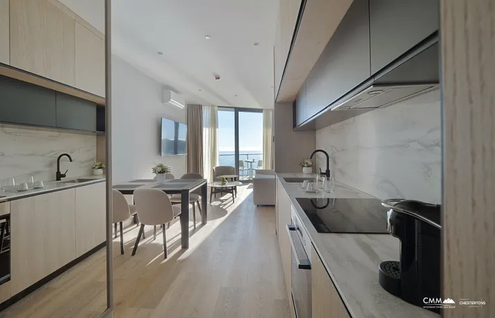 Luxuriöse Wohnungen am Meer in Becici, Budva