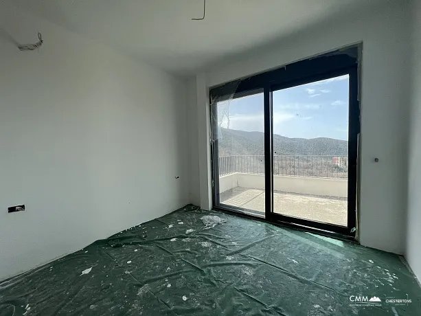 Neue Villa mit Panoramablick auf das Meer in Buljarica