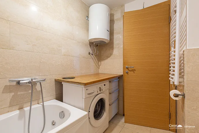 Moderne, Komfortable und Vollständig Ausgestattete Ein-Zimmer-Wohnung in der Nähe des Strandes