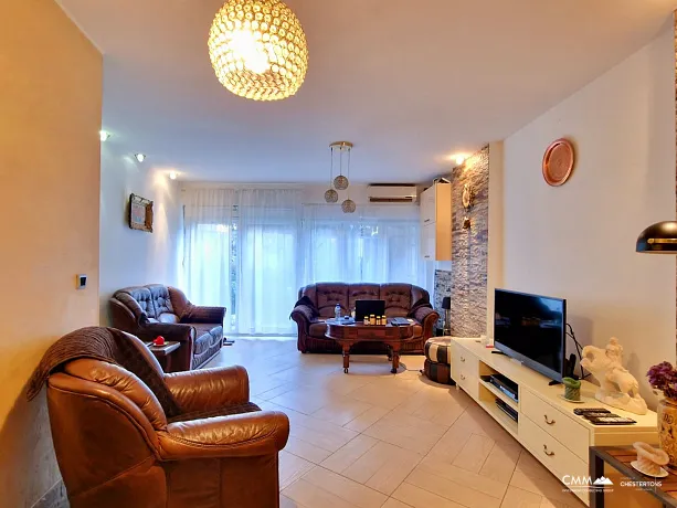 52 m² Wohnung in Budva, nahe dem Meer